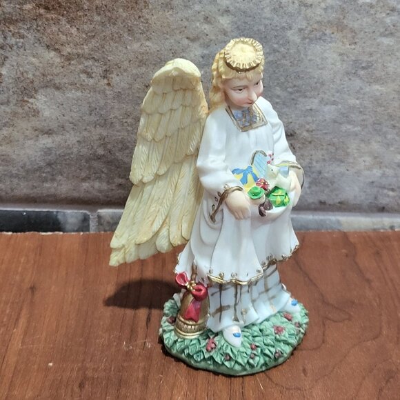 The International Santa Claus Collection Christkindl Germany Figurine 1992 - Picture 7 of 10